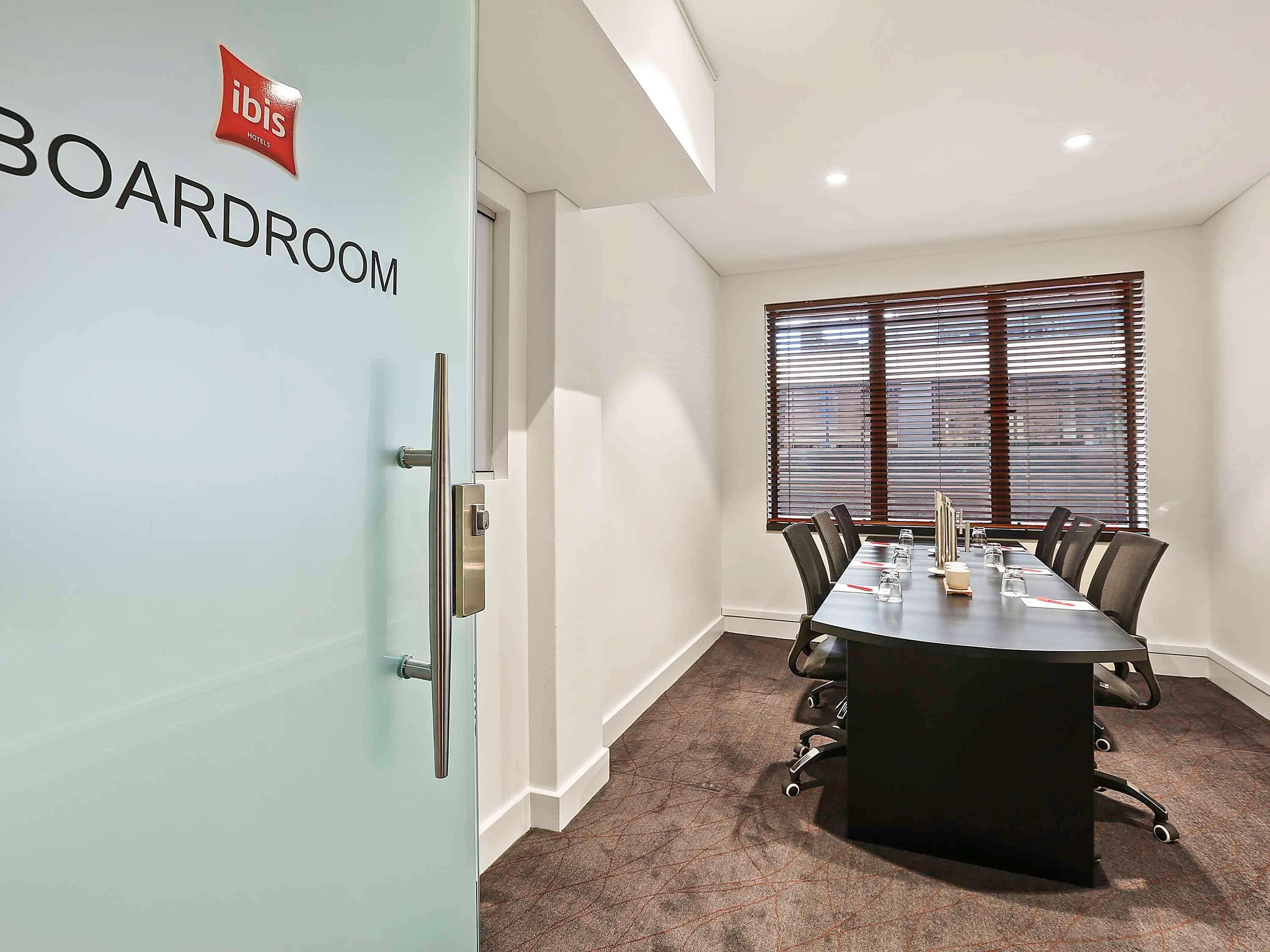 فندق Ibis Sydney World Square المظهر الخارجي الصورة