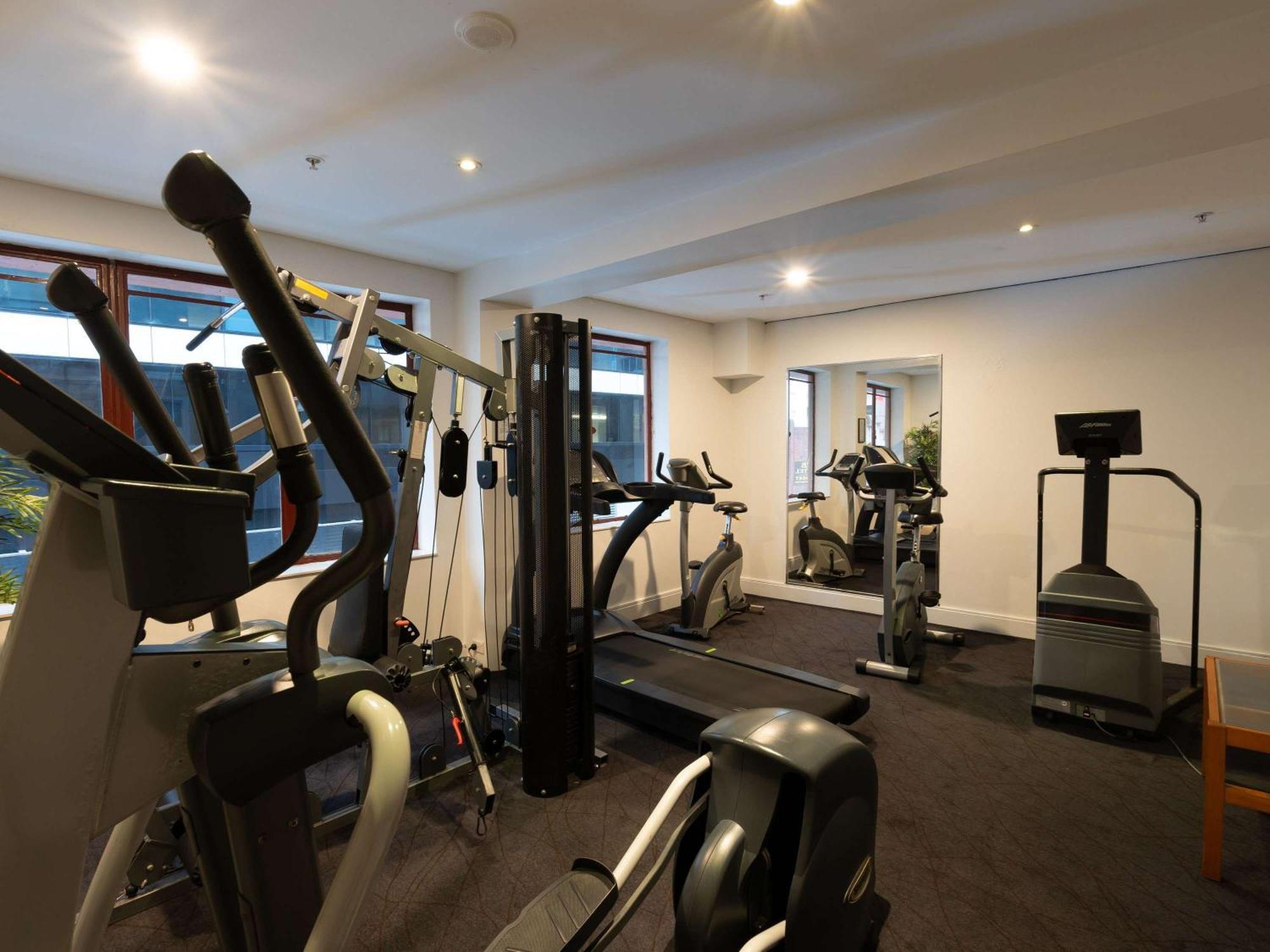 فندق Ibis Sydney World Square المظهر الخارجي الصورة